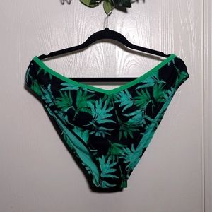 🆕 NWOT Noel bikini swim bottom